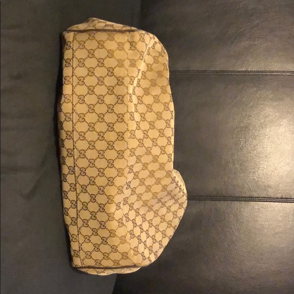 ๐ฏ Authentic Gucci large canvas shoulder bag - Picture 5 of 6